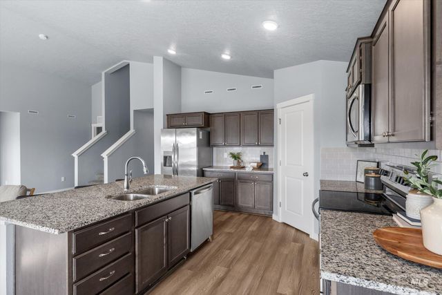 19263 Crazy Bear Way, Caldwell, ID 83605
