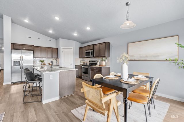 19263 Crazy Bear Way, Caldwell, ID 83605