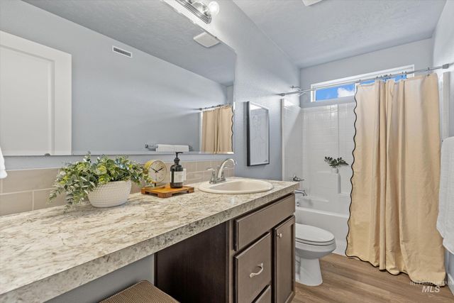 19263 Crazy Bear Way, Caldwell, ID 83605