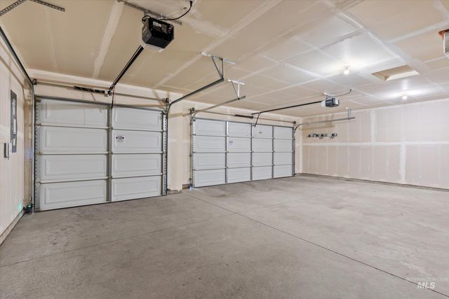 19263 Crazy Bear Way, Caldwell, ID 83605