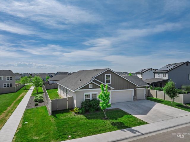 19263 Crazy Bear Way, Caldwell, ID 83605