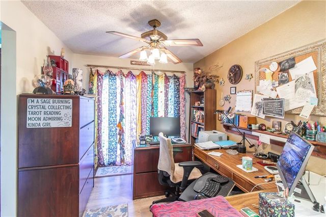 9028 E 96Th Terrace, Kansas City, MO 64134