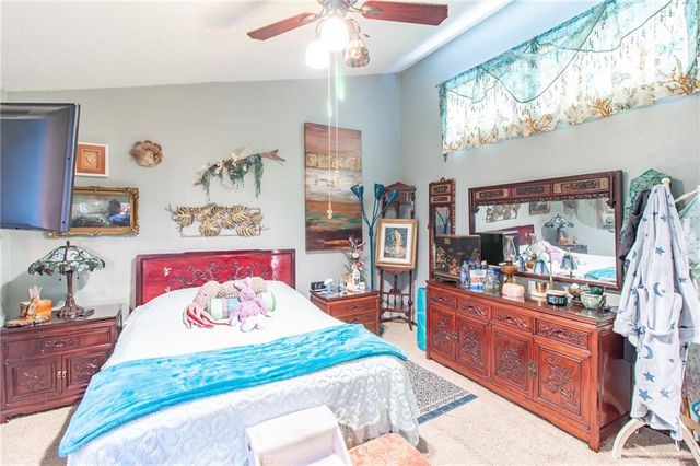 9028 E 96Th Terrace, Kansas City, MO 64134