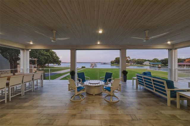 6625 Sandy Beach Road, Azle, TX 76020