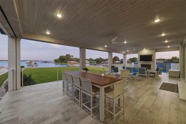 6625 Sandy Beach Road, Azle, TX 76020