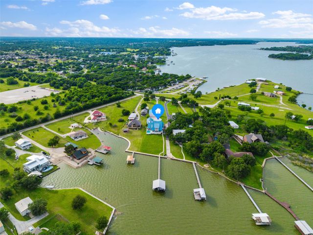 6625 Sandy Beach Road, Azle, TX 76020