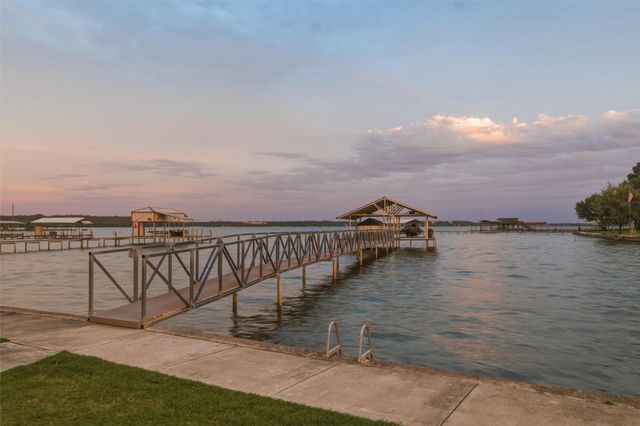 6625 Sandy Beach Road, Azle, TX 76020