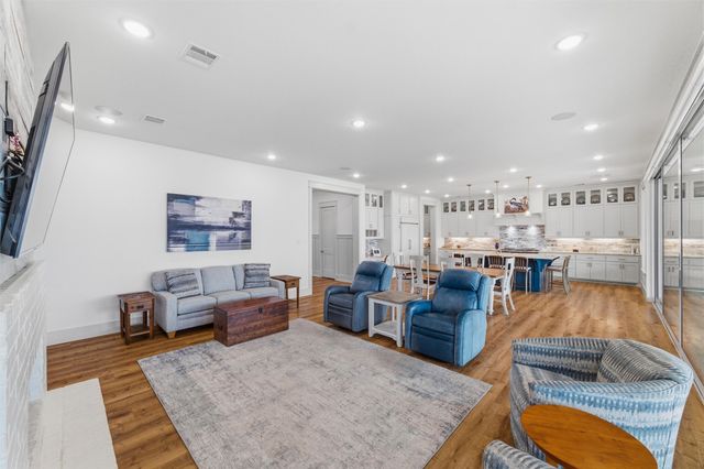 6625 Sandy Beach Road, Azle, TX 76020