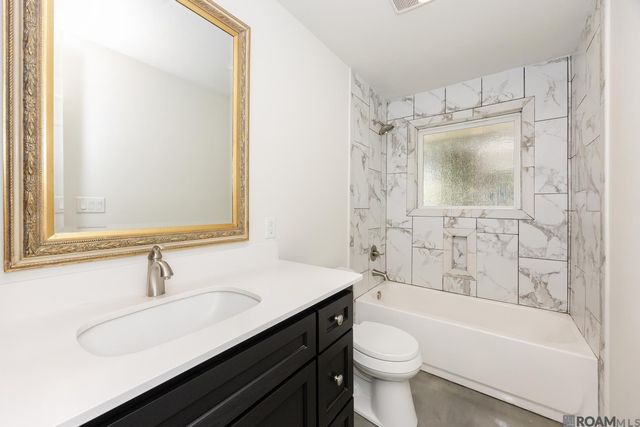 12424 Mollylea Dr, Baton Rouge, LA 70815