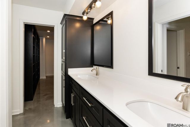 12424 Mollylea Dr, Baton Rouge, LA 70815