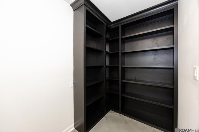 12424 Mollylea Dr, Baton Rouge, LA 70815