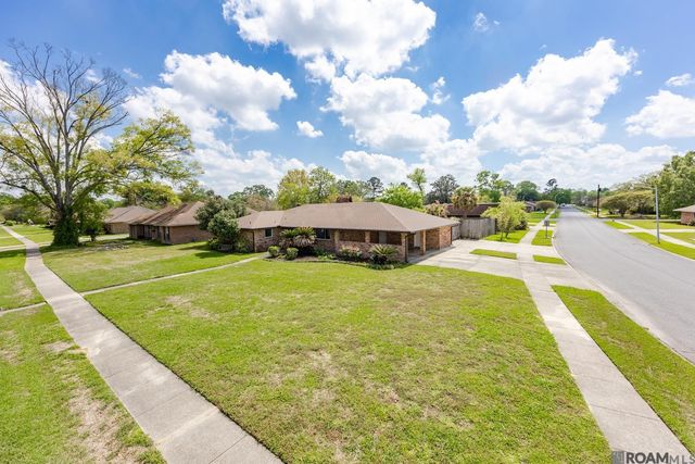 12424 Mollylea Dr, Baton Rouge, LA 70815