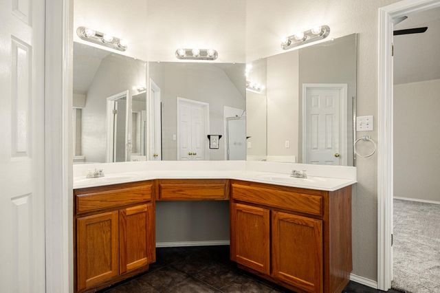 707 Thrush DR, Leander, TX 78641