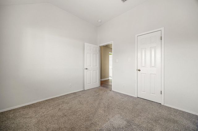 707 Thrush DR, Leander, TX 78641