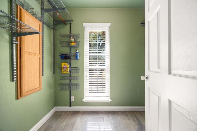 707 Thrush DR, Leander, TX 78641