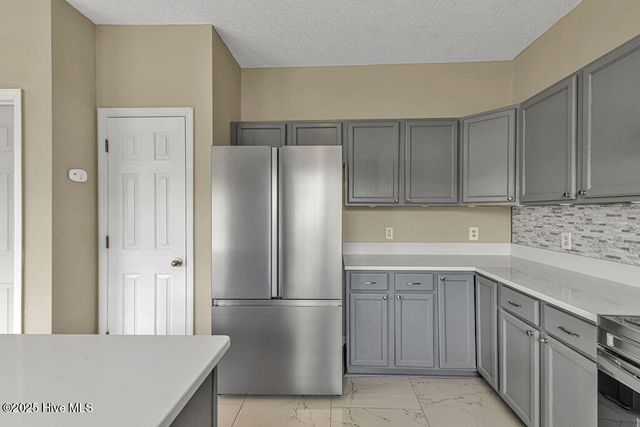 106 Briar Hollow Drive, Jacksonville, NC 28540