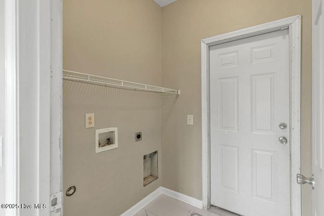 106 Briar Hollow Drive, Jacksonville, NC 28540