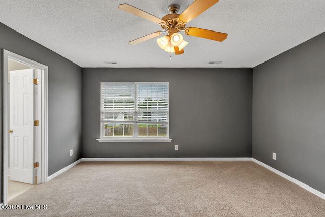 106 Briar Hollow Drive, Jacksonville, NC 28540