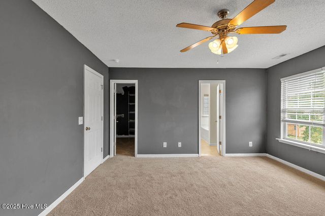 106 Briar Hollow Drive, Jacksonville, NC 28540