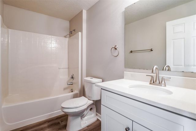 517 RIDGES DRIVE, Dundee, FL 33838