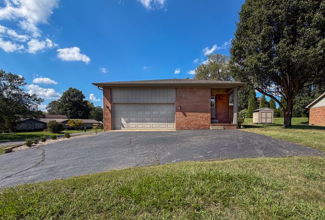 110 Highland Church Road, Paducah, KY 42001