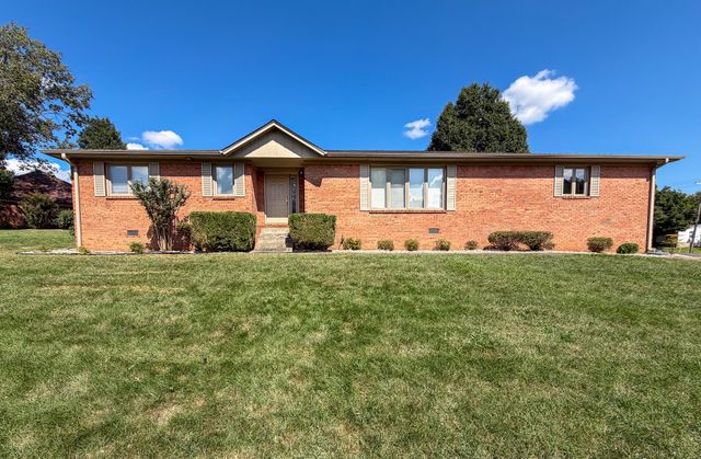 110 Highland Church Road, Paducah, KY 42001