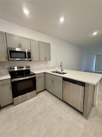 8581 DAYBREAK STREET, Sarasota, FL 34241