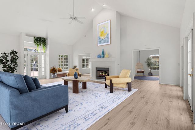 25 Lazy Eight Drive, Port Orange, FL 32128