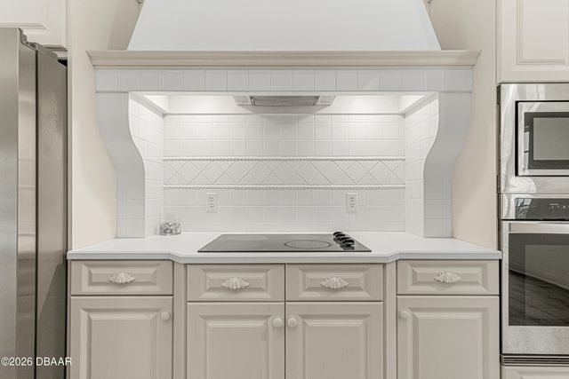 25 Lazy Eight Drive, Port Orange, FL 32128