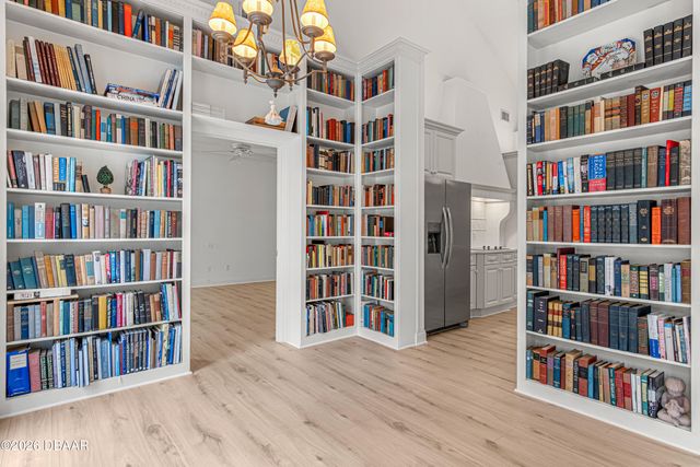 25 Lazy Eight Drive, Port Orange, FL 32128