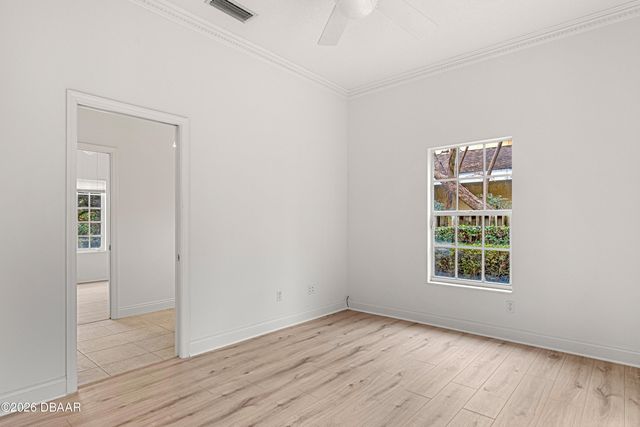 25 Lazy Eight Drive, Port Orange, FL 32128