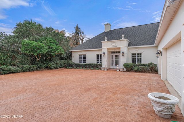 25 Lazy Eight Drive, Port Orange, FL 32128