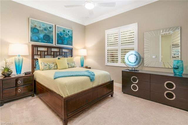 13628 Mandarin CIR, Naples, FL 34109