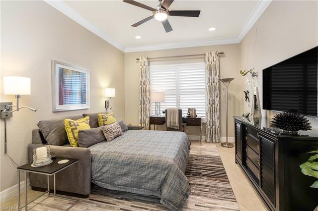 13628 Mandarin CIR, Naples, FL 34109