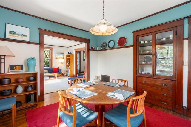 365 Weston Road, Wellesley, MA 02482