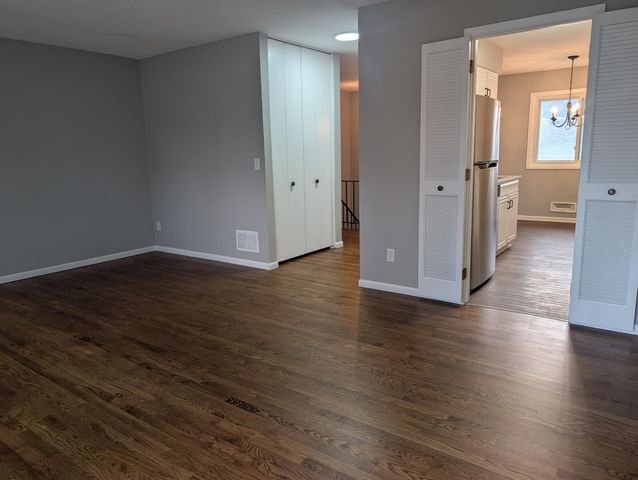 7427 143rd Street Court, Apple Valley, MN 55124
