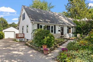 438 S Wright Street, Naperville, IL 60540