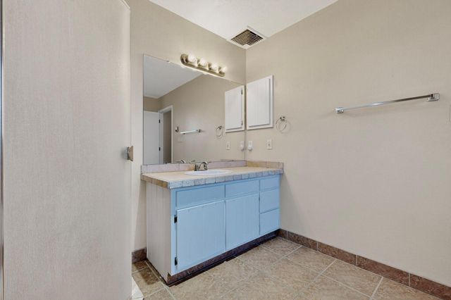 1 Trinity Court, Stanley, NM 87056