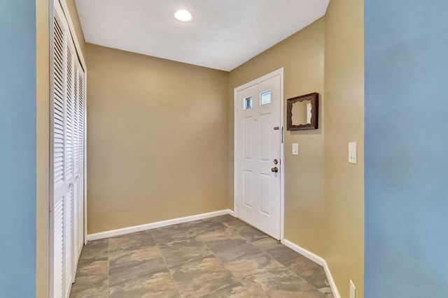 5869 Parkwalk Drive, Boynton Beach, FL 33472