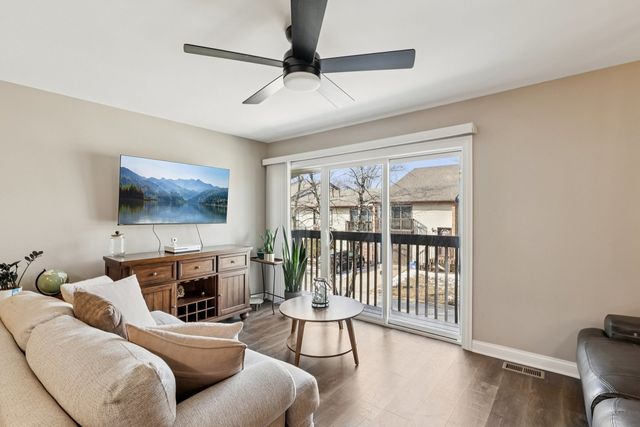 336 Ozark Drive, Bolingbrook, IL 60440