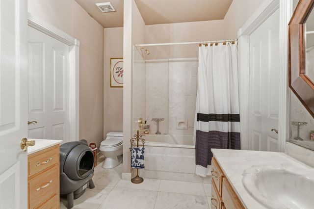238 Zieglers Fort Rd, Gallatin, TN 37066