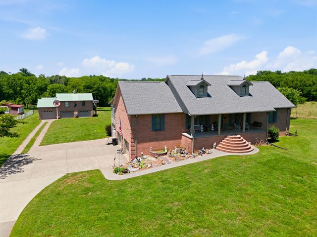 238 Zieglers Fort Rd, Gallatin, TN 37066