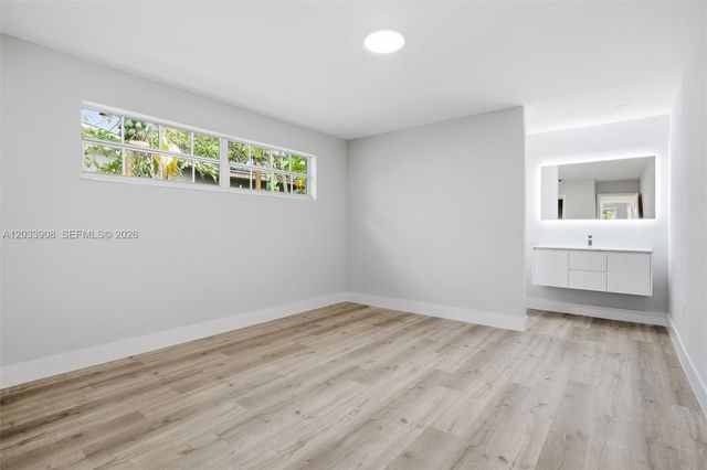 6600 NW 26th Street, Sunrise, FL 33313