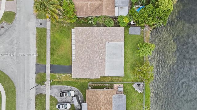 6600 NW 26th Street, Sunrise, FL 33313