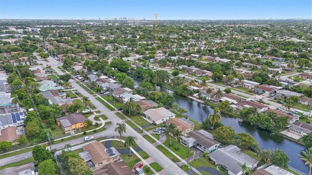 6600 NW 26th Street, Sunrise, FL 33313