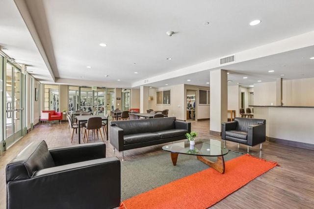 130 E San Fernando Street 508, San Jose, CA 95112