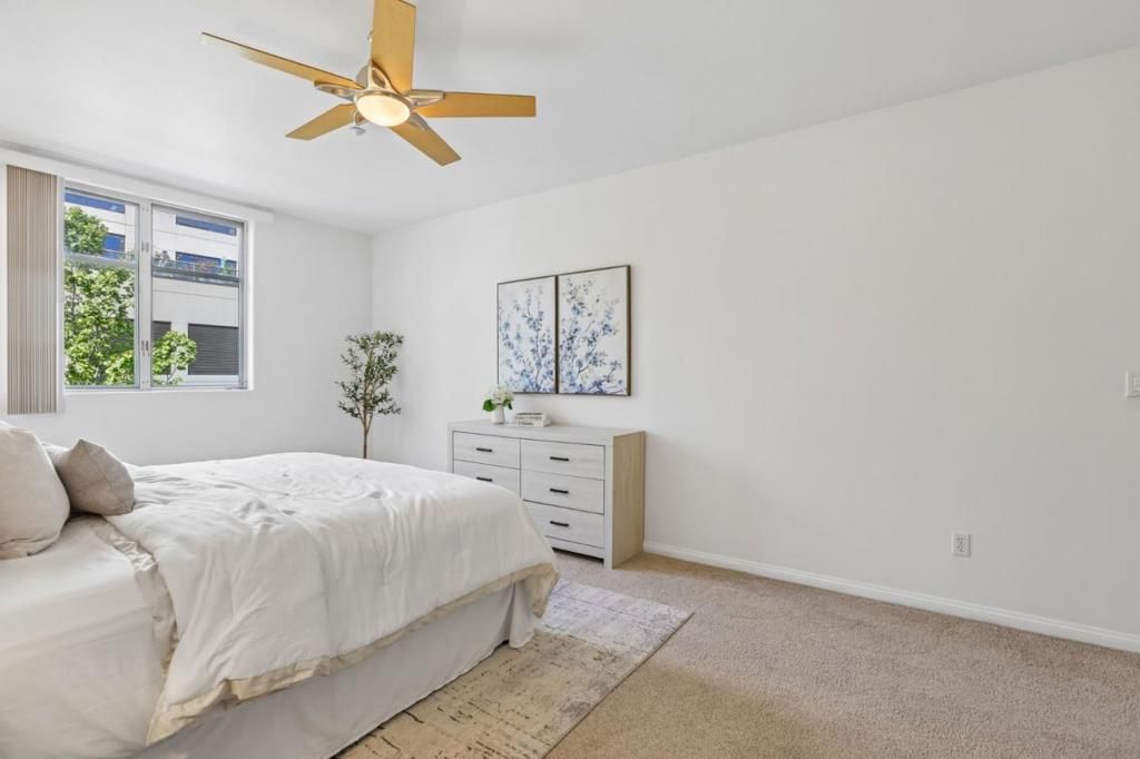 Image 27 of property listing at 130 E San Fernando Street 508, San Jose, CA 95112