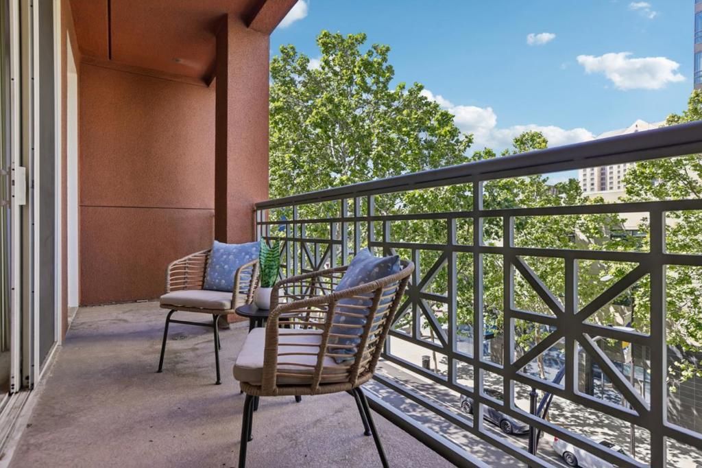 Image 34 of property listing at 130 E San Fernando Street 508, San Jose, CA 95112