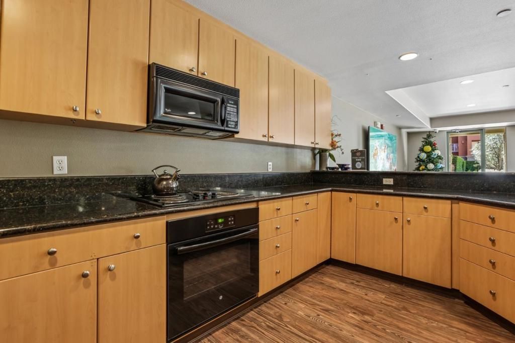 Image 44 of property listing at 130 E San Fernando Street 508, San Jose, CA 95112