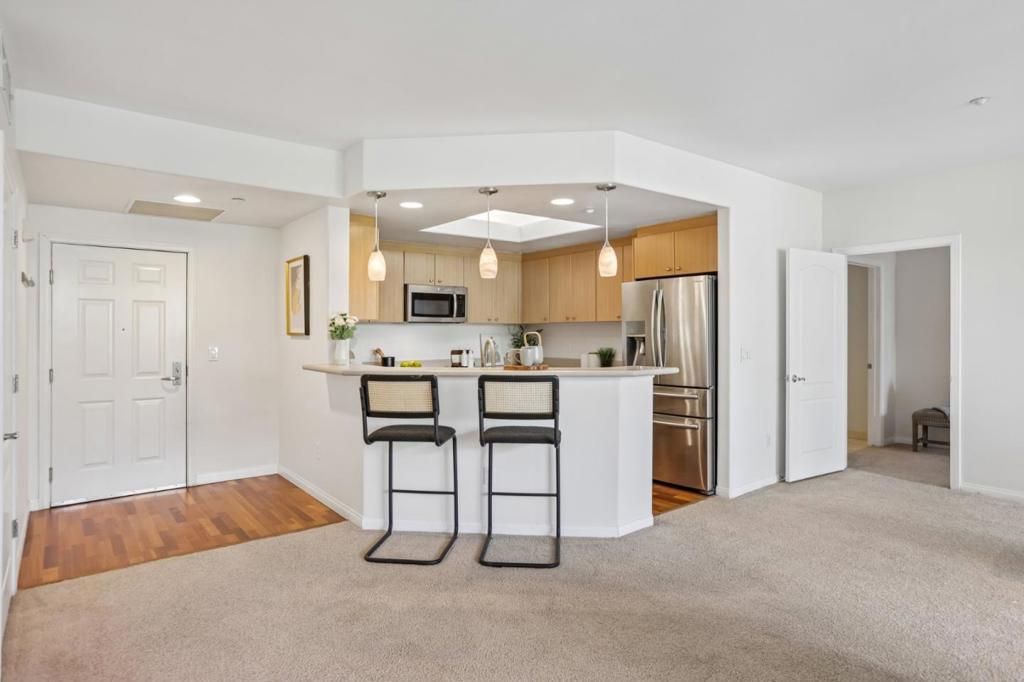 Image 9 of property listing at 130 E San Fernando Street 508, San Jose, CA 95112